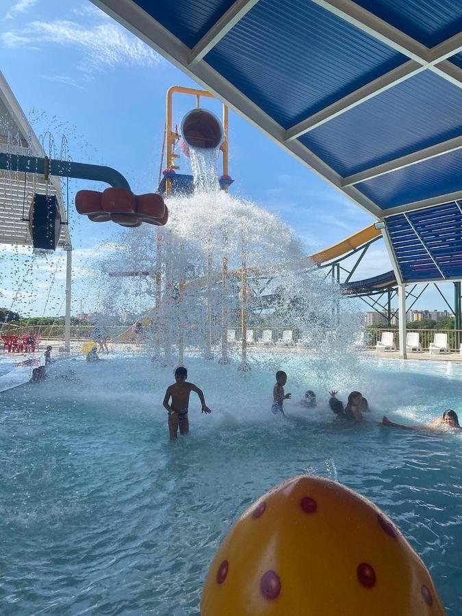 Piazza Diroma Acesso Diroma Acqua Park Gratuito Star Temporada Aparthotel Caldas Novas Kültér fotó